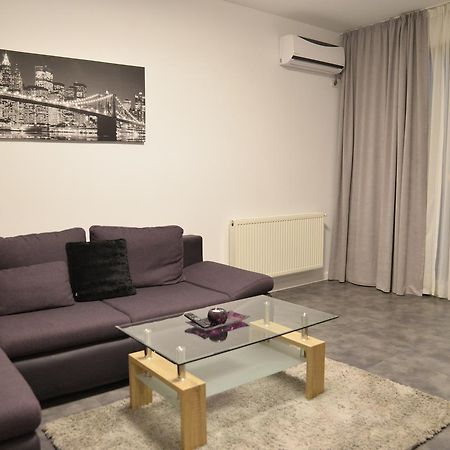 Andrew Beach Apartment Navodari Bagian luar foto