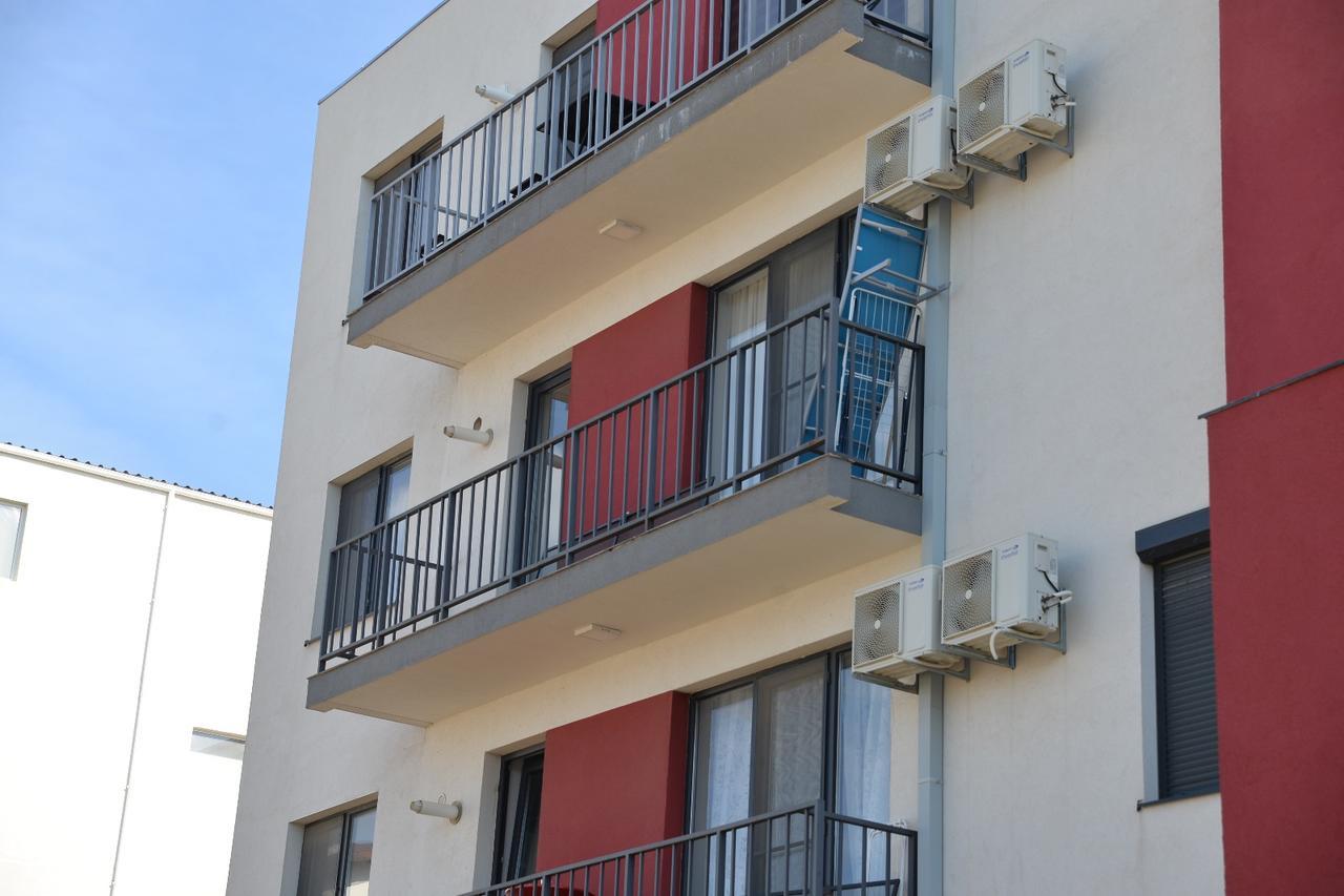 Andrew Beach Apartment Navodari Bagian luar foto